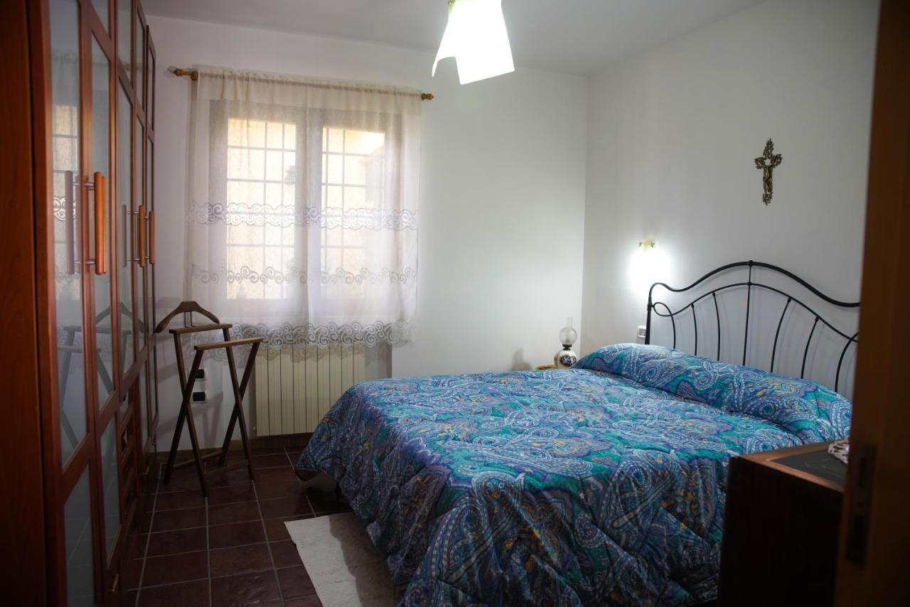 La Casa Di Clelia Villa เชโกลา ภายนอก รูปภาพ